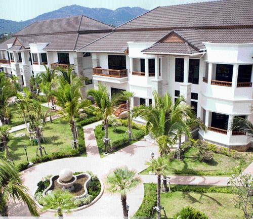 Rawai Grand House -Sha Plus Buitenkant foto