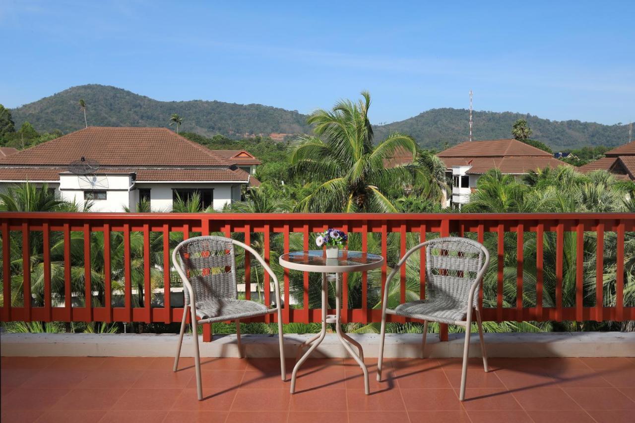 Rawai Grand House -Sha Plus Buitenkant foto